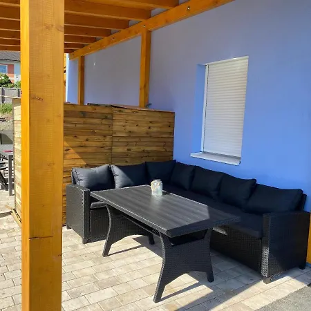 Feriehus Casa Blu Kaernten - One In Three Countries - Cold&hottub, Sauna - Piste