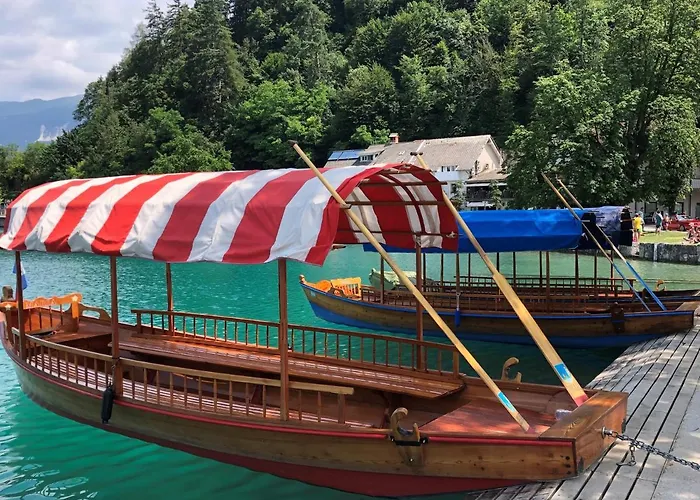 Casa Blu Kaernten - One In Three Countries - Cold&hottub, Sauna - Piste Holiday home Arnoldstein